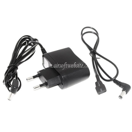 CYMA 2500発 鋼板製ワイヤード&サウンドコントロール電動ドラムマガジン EU 220V プラグ付き充電器 AK シリーズ AEG ライフル エアソフトガン対応 ブラック
