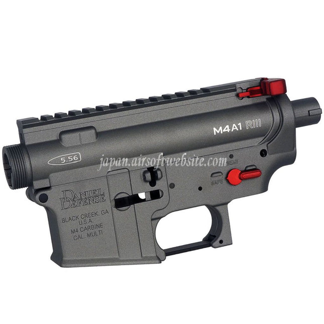 CYMA Daniel Defense M4A1 RIII レシーバーキット  M4 M16シリーズV2 AEGライフルエアソフトガンに適しています